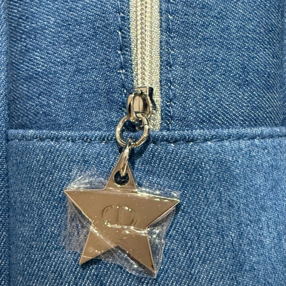 DIOR Limited Edition 2024 Beauty Denim Cosmetic Pouch Bag w/ Box + Tissue Paper - Picture 9 of 9